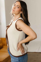 Contrast Trim Tie Front Ribbed Knit Sweater Vest 80dbd02b-eab2-424e-ae02-a9f30e397fbb