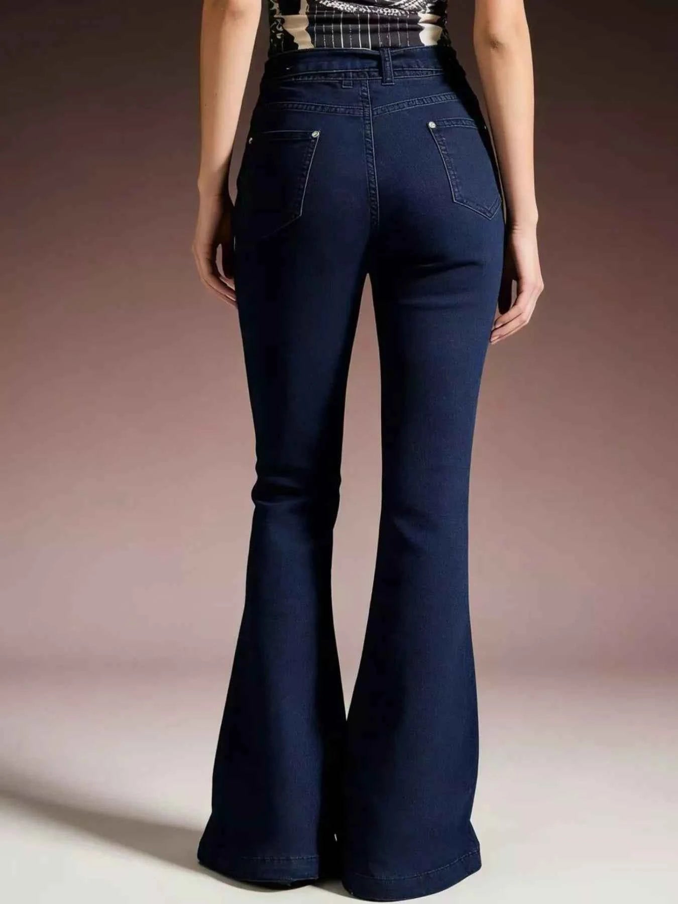 Bow-Tie High-Waisted Flare Jeans 810b8f76-d8fa-4810-90c7-8e07e198cc03-Max-Origin