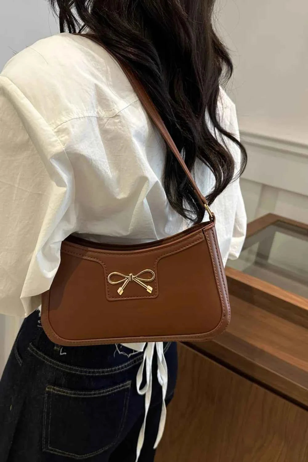 Bow Trim PU Leather Shoulder Bag 810bad13-e57b-495a-b3a2-88d41ac4cfd2-Max