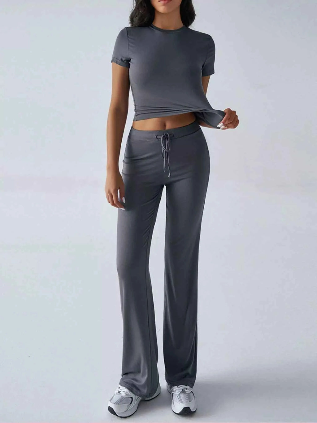 Mock Neck Short Sleeve Top and Pants Set 810ef30b-1fba-452e-92a4-f8a659fc19c0-Max-Origin