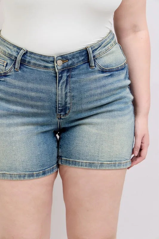 Judy Blue Full Size V-Front Vintage Wash Shorts Plus Size 811187e1-829d-4c61-9e8c-aae6d11a321f-Max-Origin