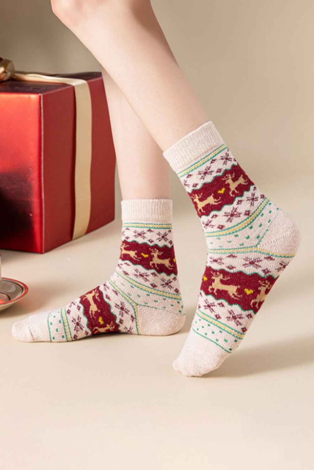 Parchment 5 Pairs Christmas Reindeer Print Socks Set 81168805c9dfd1e6