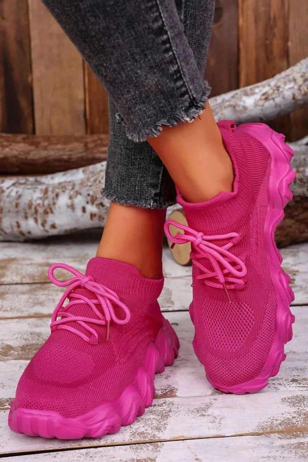 Mesh Lace-Up Round Toe Athletic 814249d6-8f61-4466-ac53-7205b7fafbf3-Max