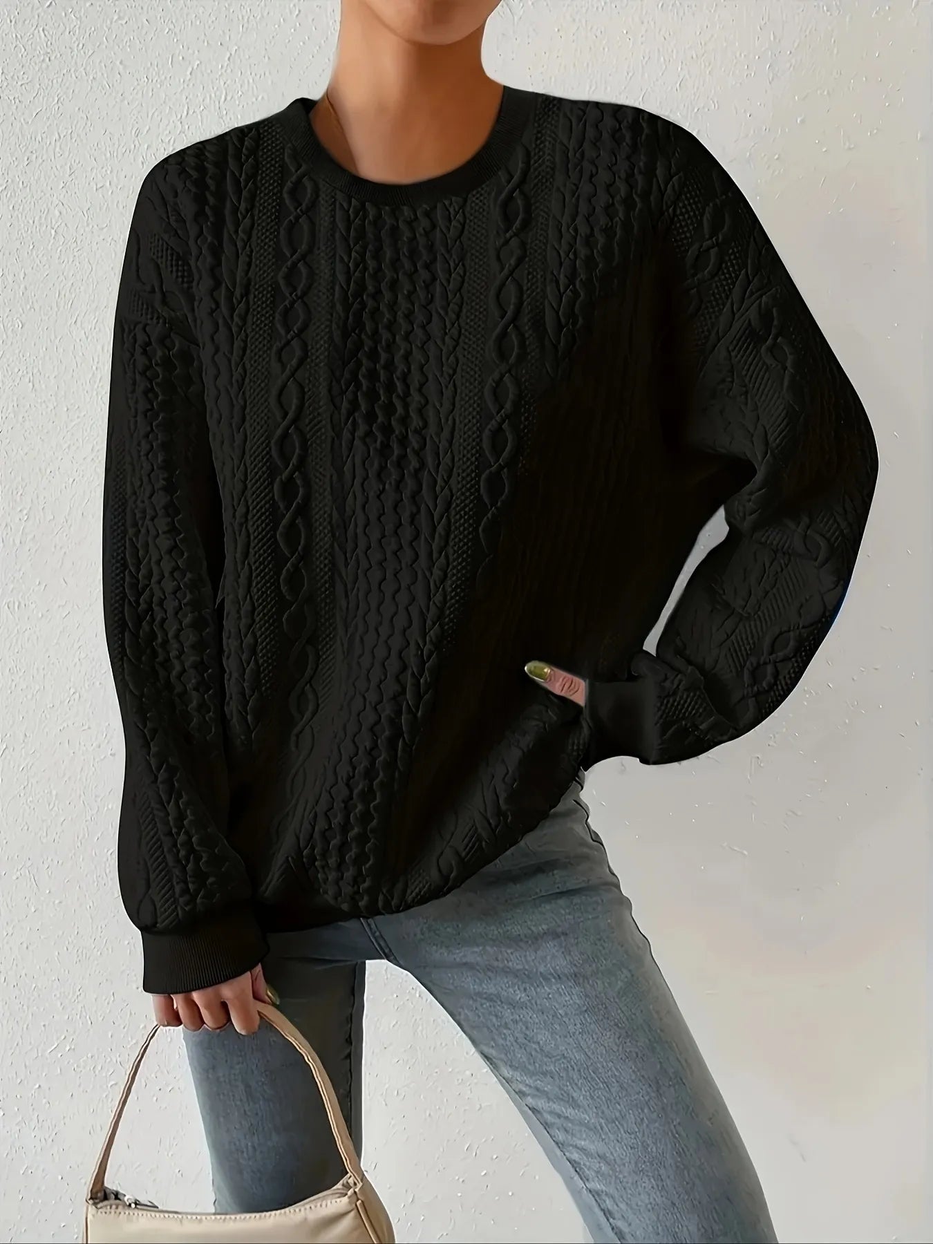 Round Neck Long Sleeve Sweatshirt Black 81fd337405f9444697432d22f09b60ef-Max-Origin
