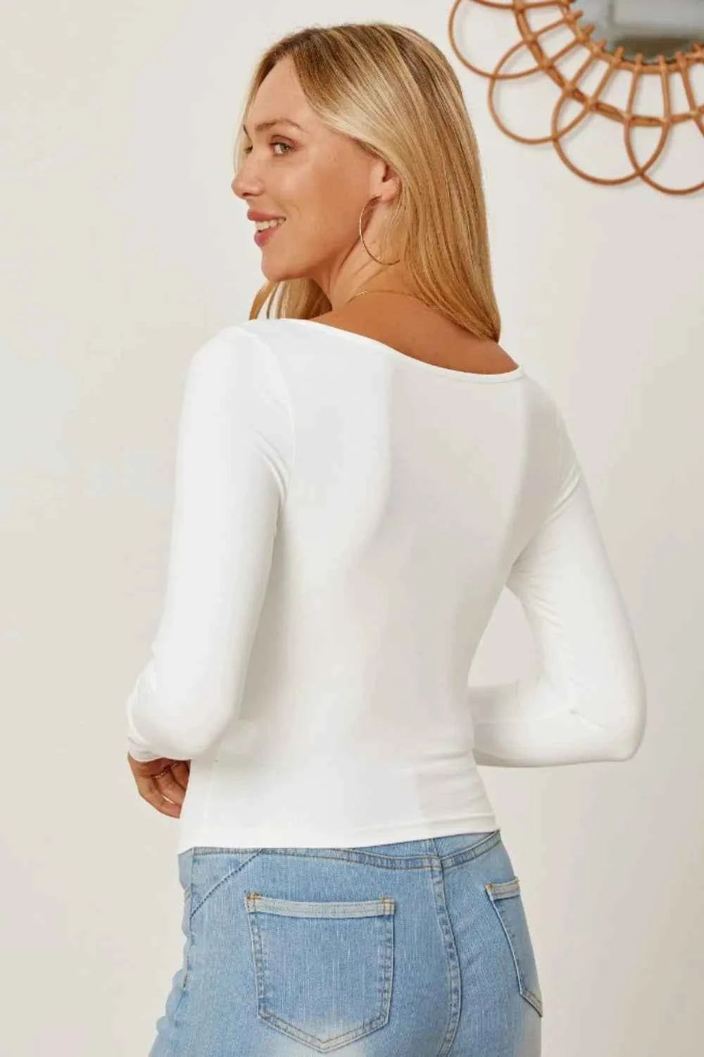 Ruched Long Sleeve T-Shirt 82172db8-477b-4d7d-b538-ee7089c4929a-Max