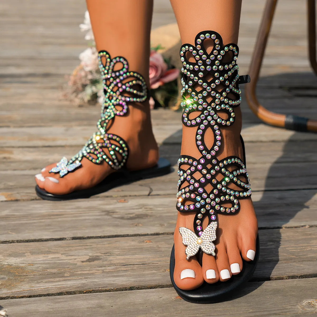 Toe Post Flats Sandals 824b5687-12ad-43cd-a629-5dabc9103c8e-Max-Origin