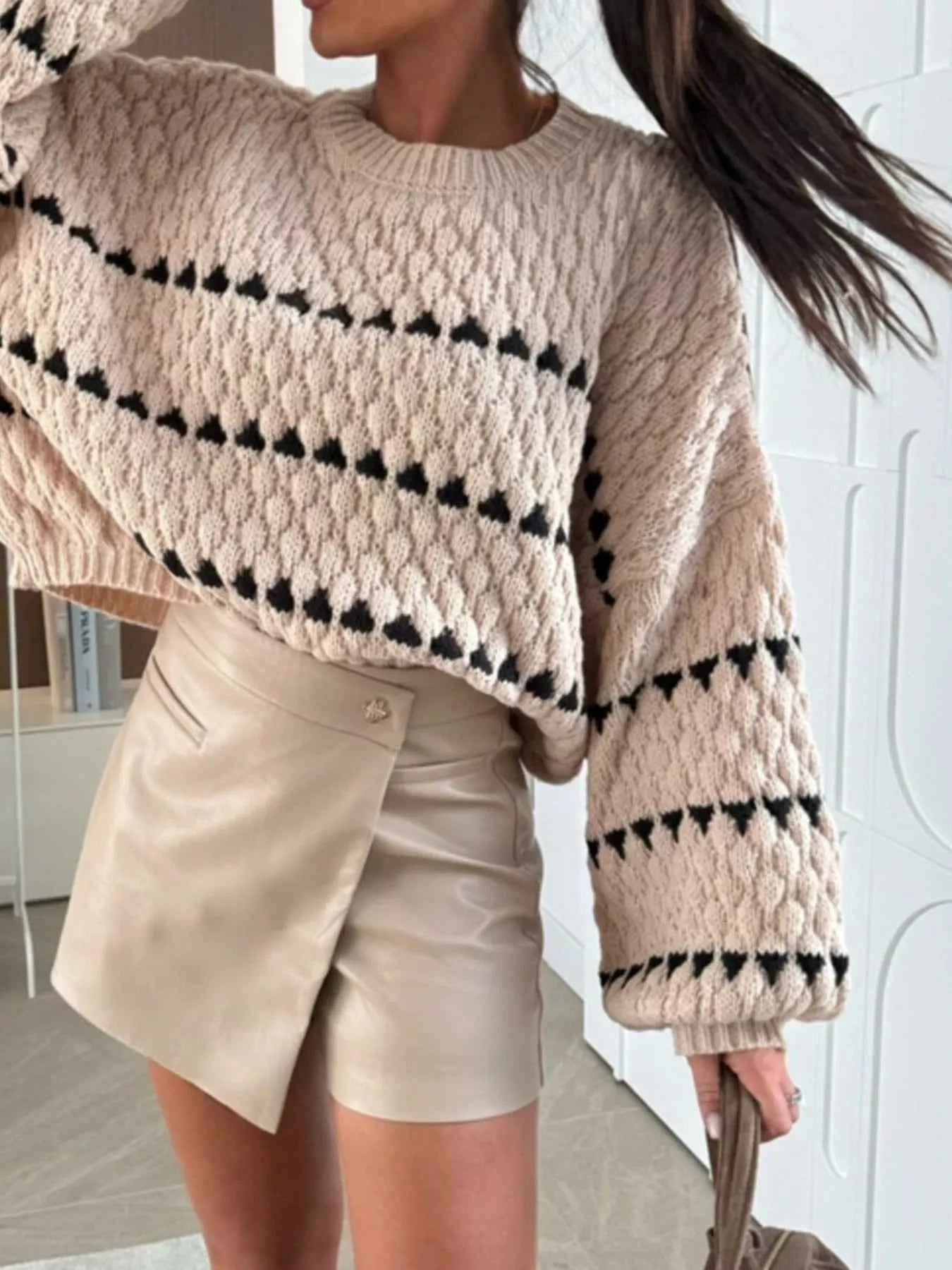 Chunky Knit Striped Sweater with Balloon Sleeves 粉杏 826857b3-ecf5-492b-baf0-972f5597f372-Max-Origin