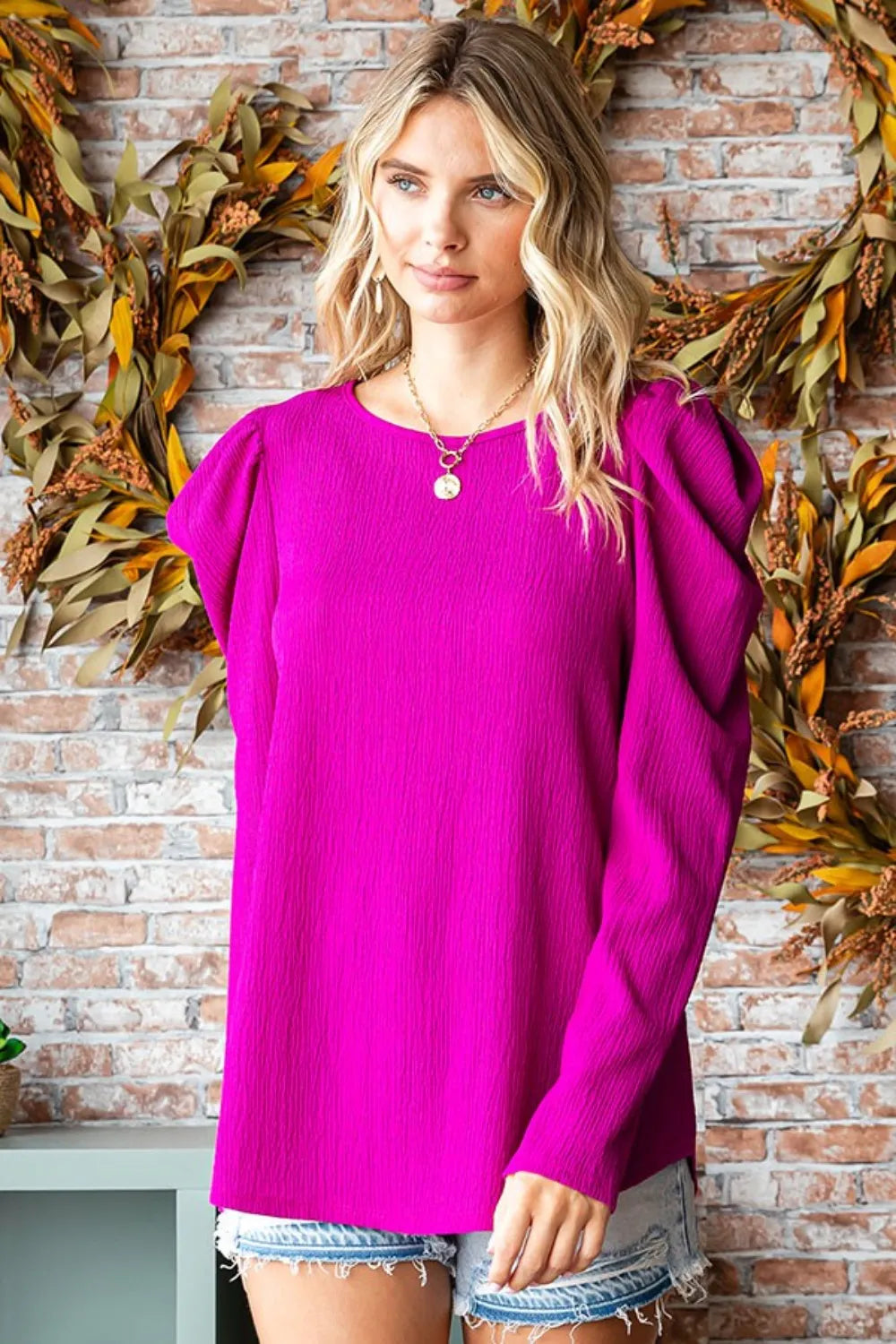 First Love Texture Puff Sleeve Round Neck Blouse 8274f910-4d23-40a8-8aa2-dd02c78ee5ff-Max
