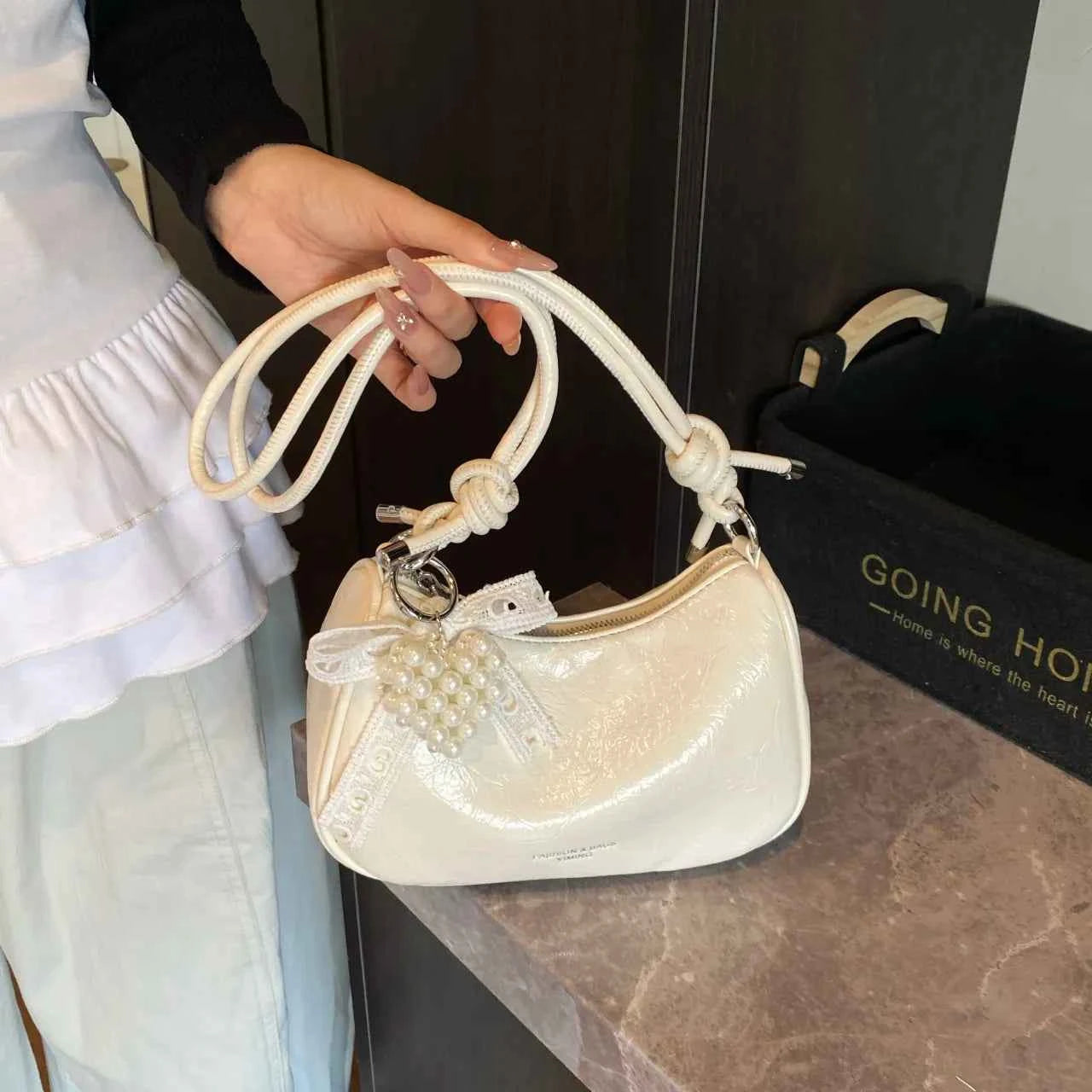 Knotted Strap Shoulder Bag White onesize 8289b801f3324f84b796c8b9494a72d3-Max-Origin