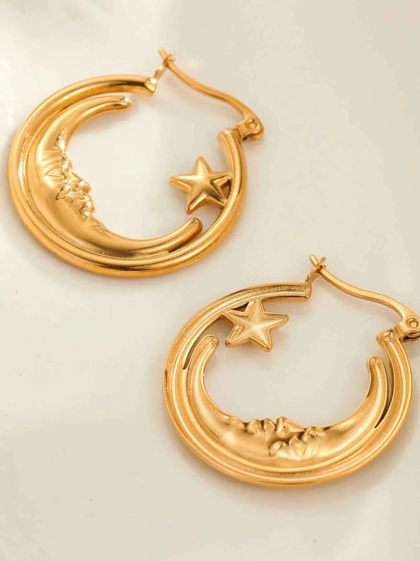 18K Gold-Plated Crescent Moon Star Hoop Earrings 8299e8c0-3f73-48ab-a5aa-80532ae67b7a-Max-Origin