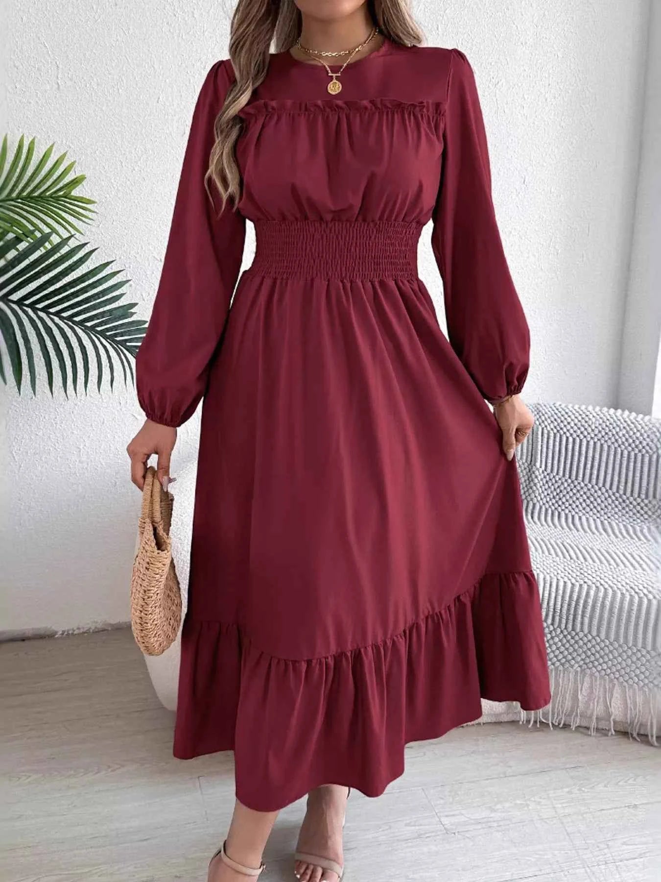 Round Neck Balloon Sleeve Tiered Dress 82c4e3b37e3c4b36a050fa0e13a282e1-Max-Origin