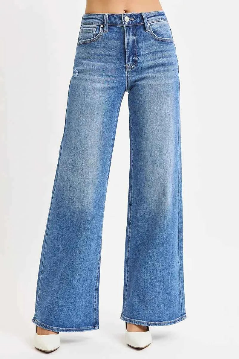 RISEN Full Size High Rise Wide Leg Jeans Plus Size 82cd50fe497d4f5193dc66b432f0ad25-Max-Origin