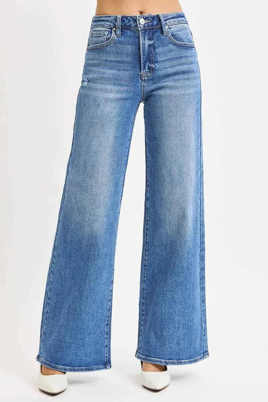 RISEN Full Size High Rise Wide Leg Jeans Plus Size 82cd50fe497d4f5193dc66b432f0ad25-Max-Origin