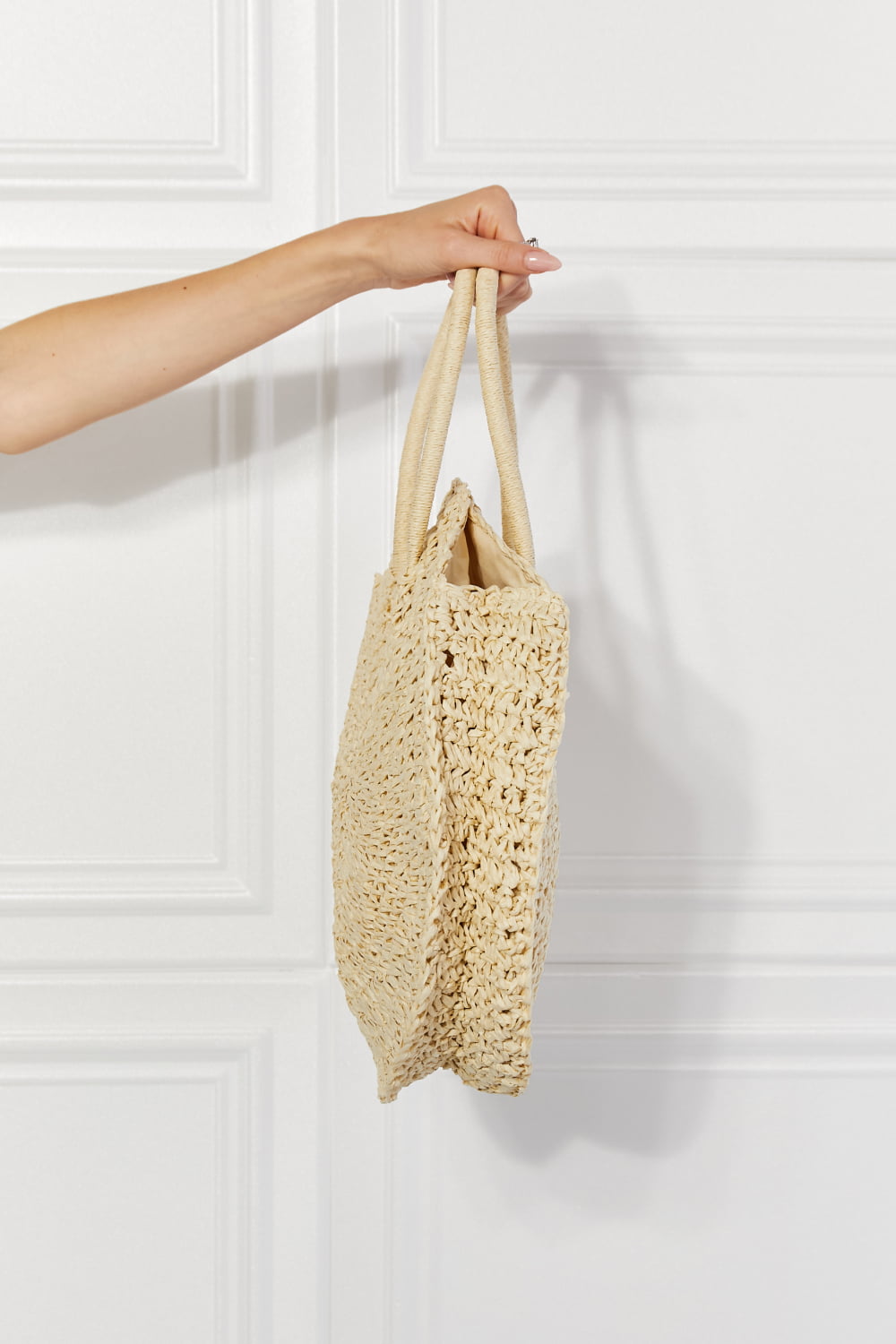 Justin Taylor Beach Date Straw Rattan Handbag in Ivory 82f76c4211f9452a9d86722ab6190aae-Max