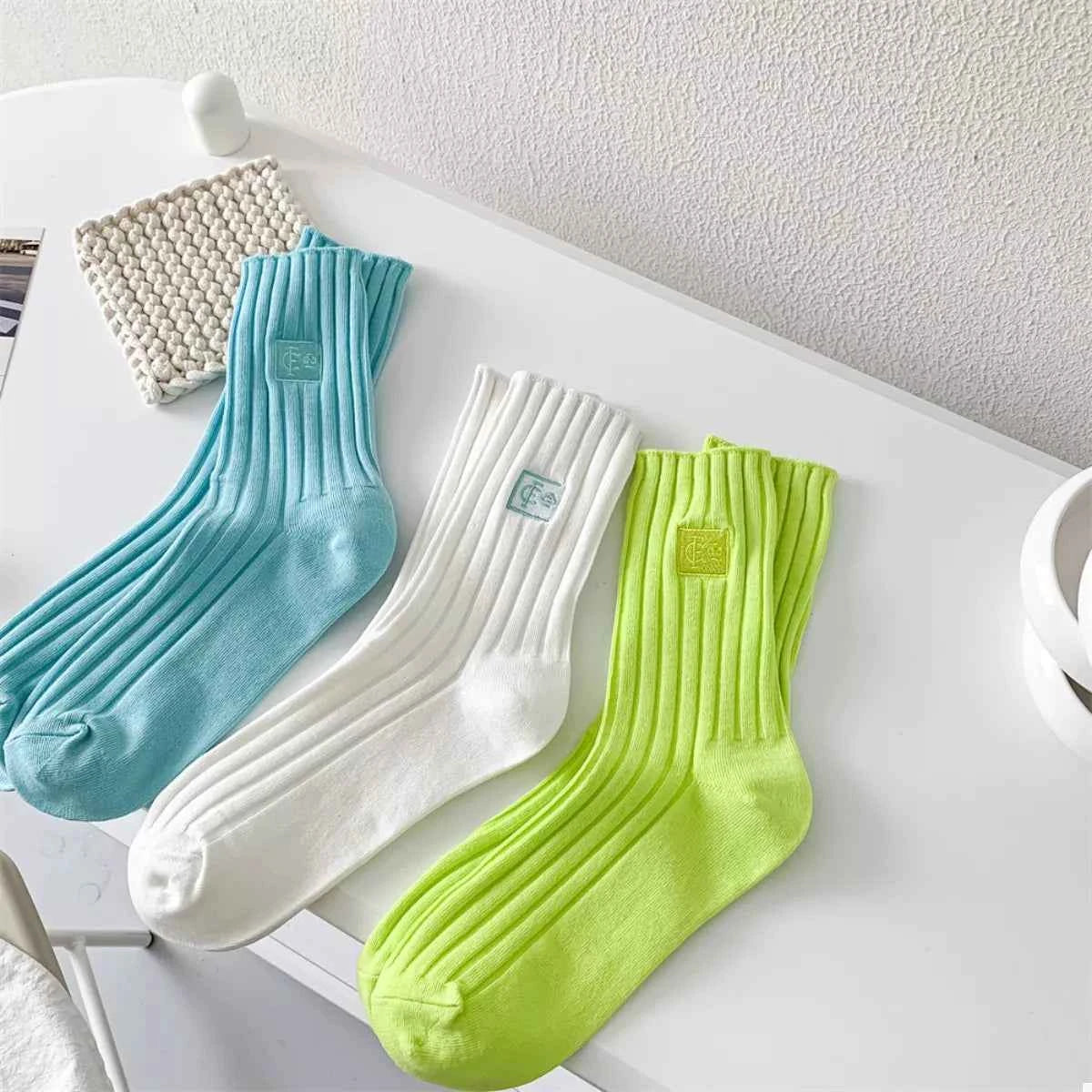 Breathable Ribbed Knit Crew Socks 831f289b-2c48-4250-9e30-74c7d12625c8-Max-Origin