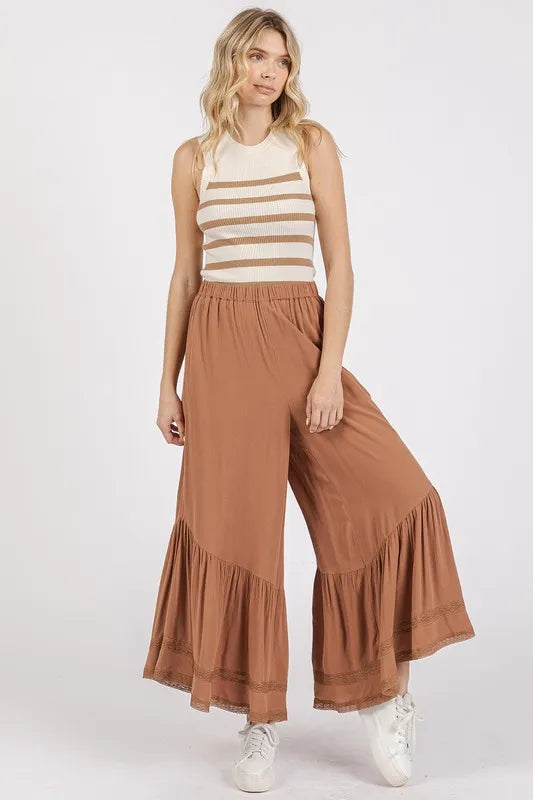 Lace Ruffle Asymmetric Hem Wide Leg Pants 8350e540-2530-4c6f-8ee5-2027a53a3892-Max