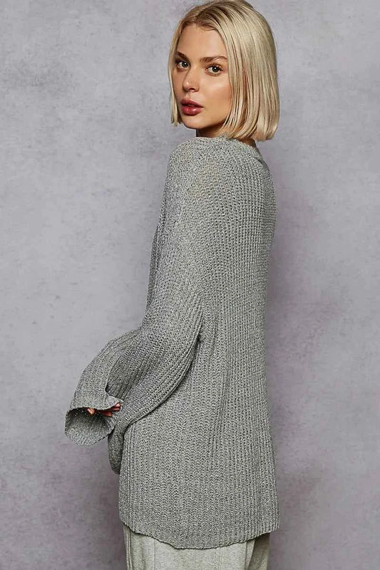 POL Oversized V-Neck Knit Top 8361b33d-93a2-4685-8c3a-0fa85f94886e-Max-Origin