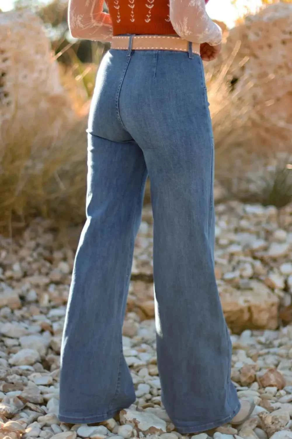 High-Waisted Wide-Leg Button-Front Jeans 83870d90-0ca2-4467-a05a-ad024b0bbe38-Max-Origin
