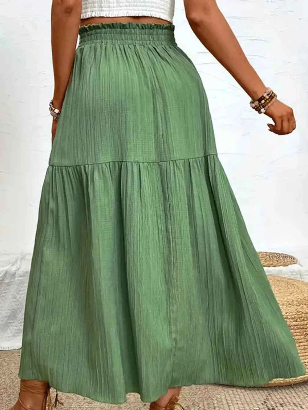 Frill Slit Skirt 83c2f529-258e-49f4-9dc7-c890b8a4e3a4-Max