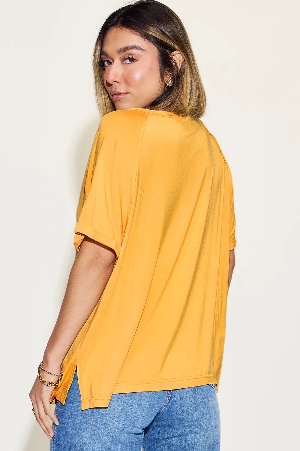 Basic Bae Full Size Bamboo Slit V-Neck Short Sleeve T-Shirt 83c7e6a2-2447-49d9-b0a9-855a5a82126e-Max