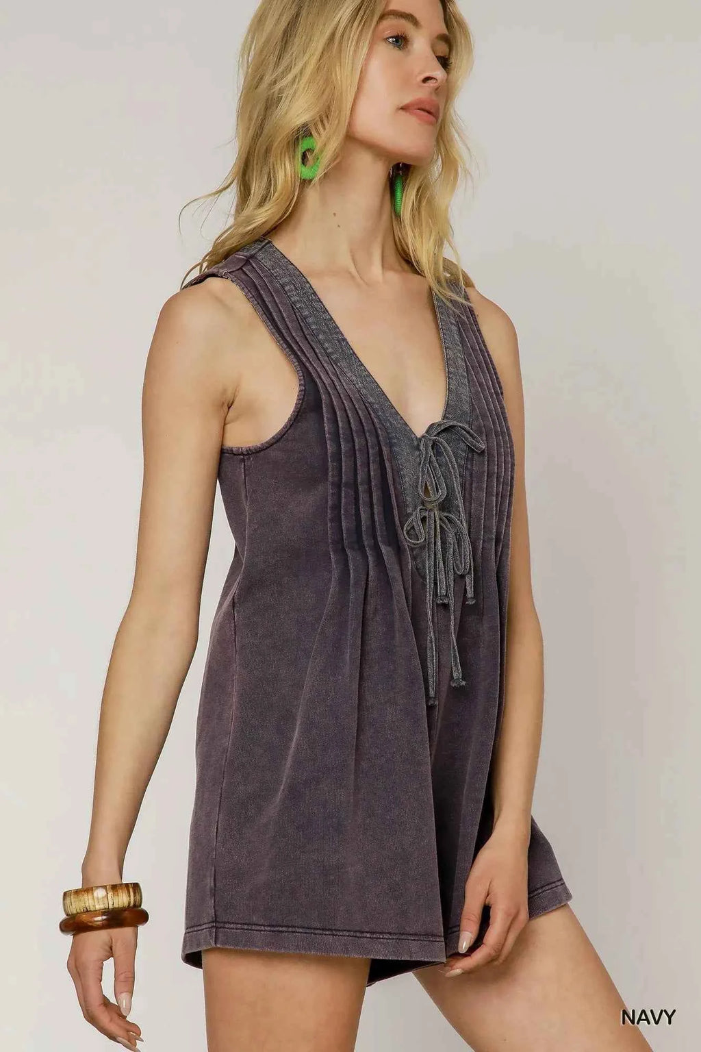 Umgee Tie Front Sleeveless Romper 83de31a1-9605-48cf-81fd-7e793b337d17-Max-Origin