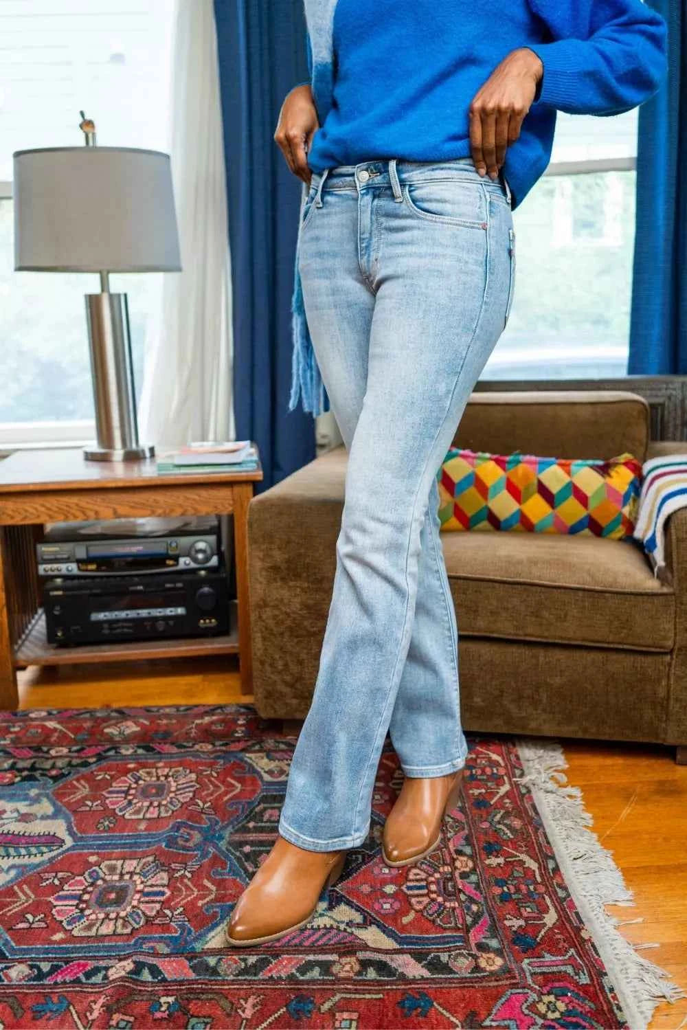 Judy Blue Mid Rise Thermal Bootcut Jeans 83f27af55b474f918322df93444af376-Max-Origin