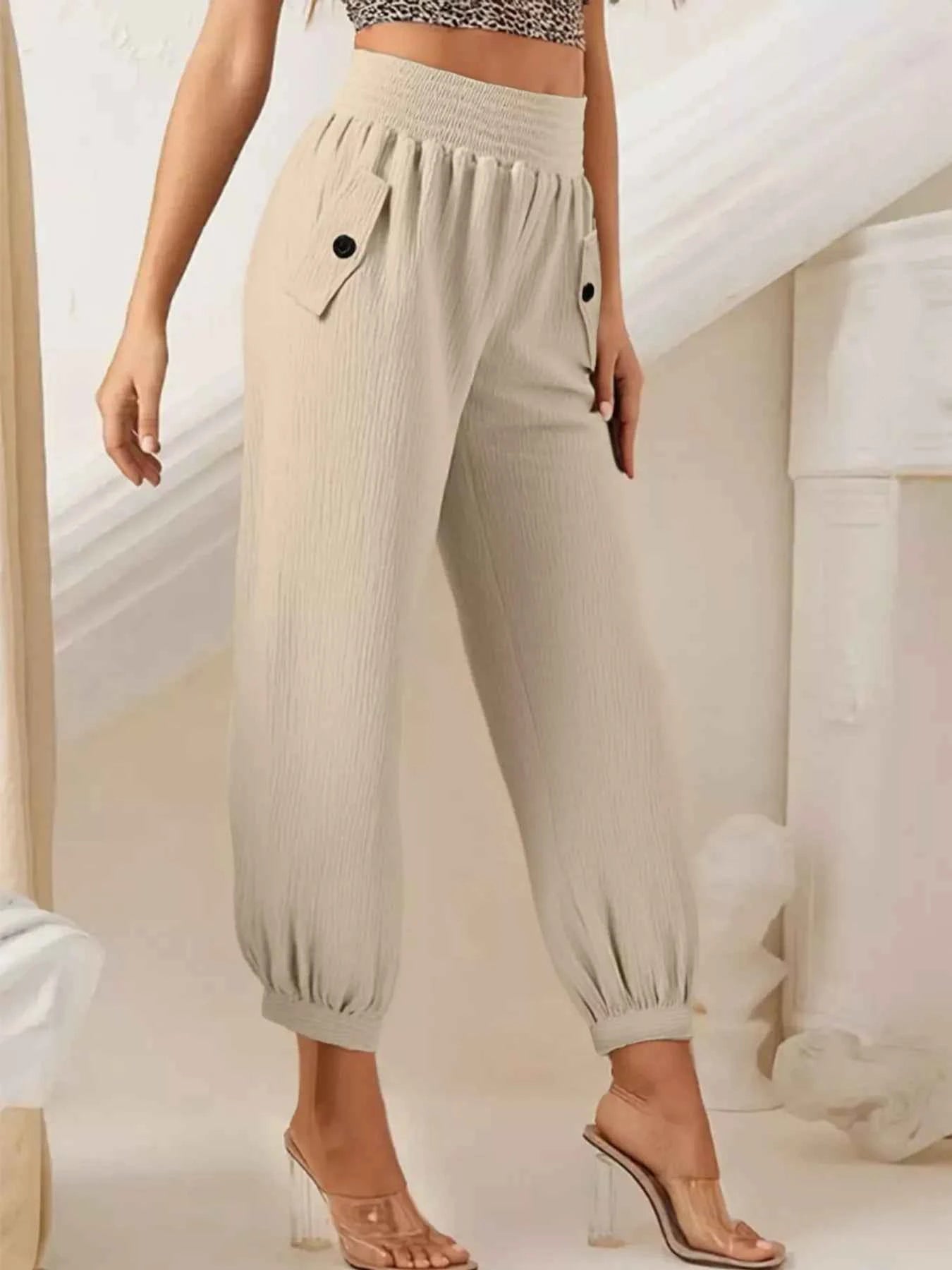 Smocked Textured Casual Pants 8436c9e6-d3c9-4d7e-99d1-b13b8b79308a-Max-Origin