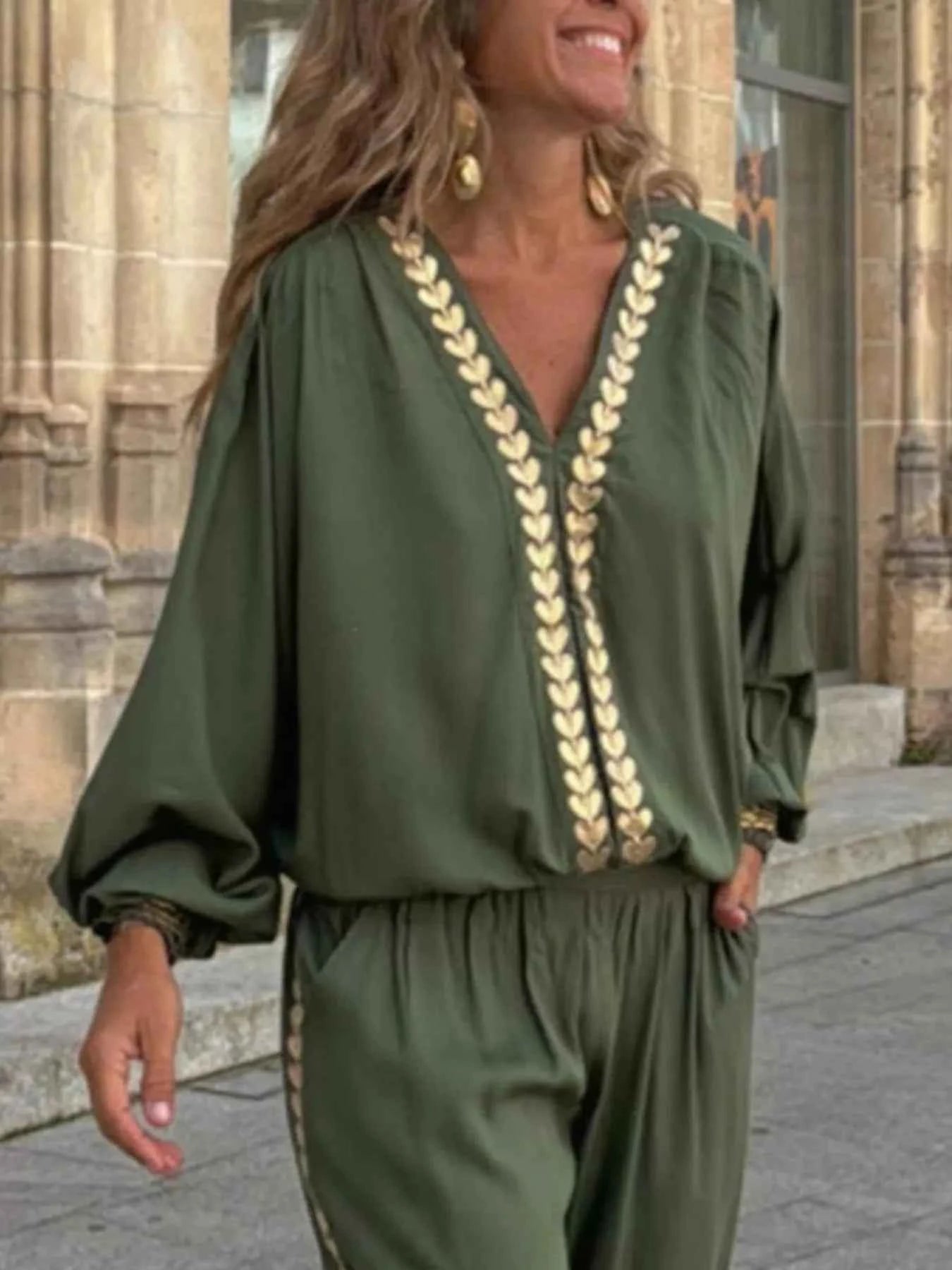 Full Size Contrast Trim V-Neck Top and Pants Set Plus Size Army Green 84a3f340d86940239d7745889433ddec-Max-Origin