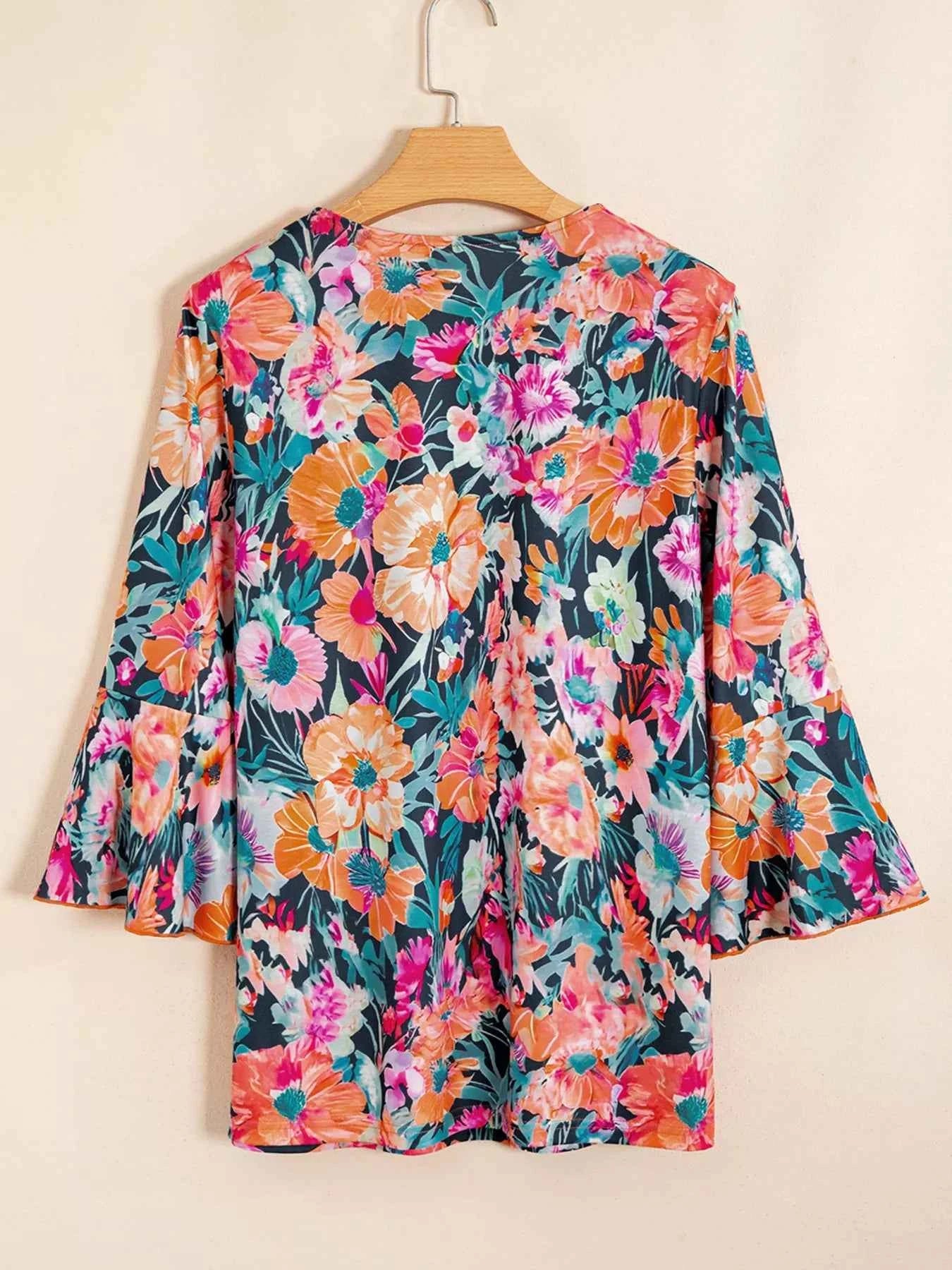 Floral 3/4 Flare Sleeve Tied Neck Blouse 84be5bcb9ec242018e4d40811aa7d0cf-Max-Origin