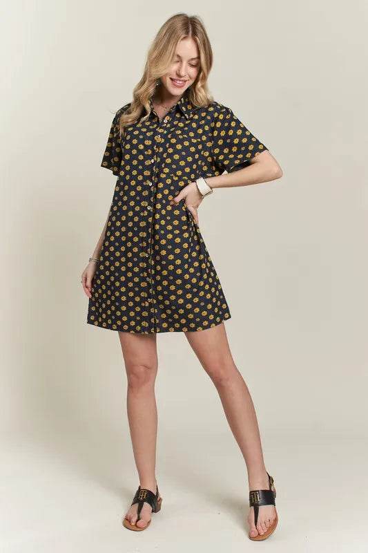 ADORA Floral Button-Up Mini Denim Dress 84e3829e-0b5f-4089-87d4-850742fa5d61-Max