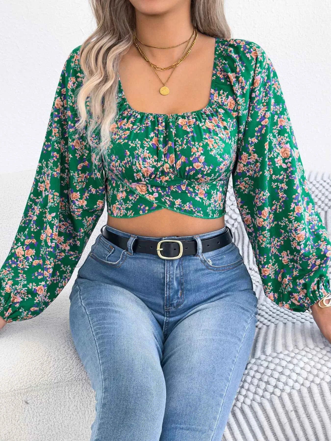 Floral Balloon Sleeve Square Neck Crop Blouse Green 84f044617b1a4c60bd6a9d782262b23e-Max-Origin