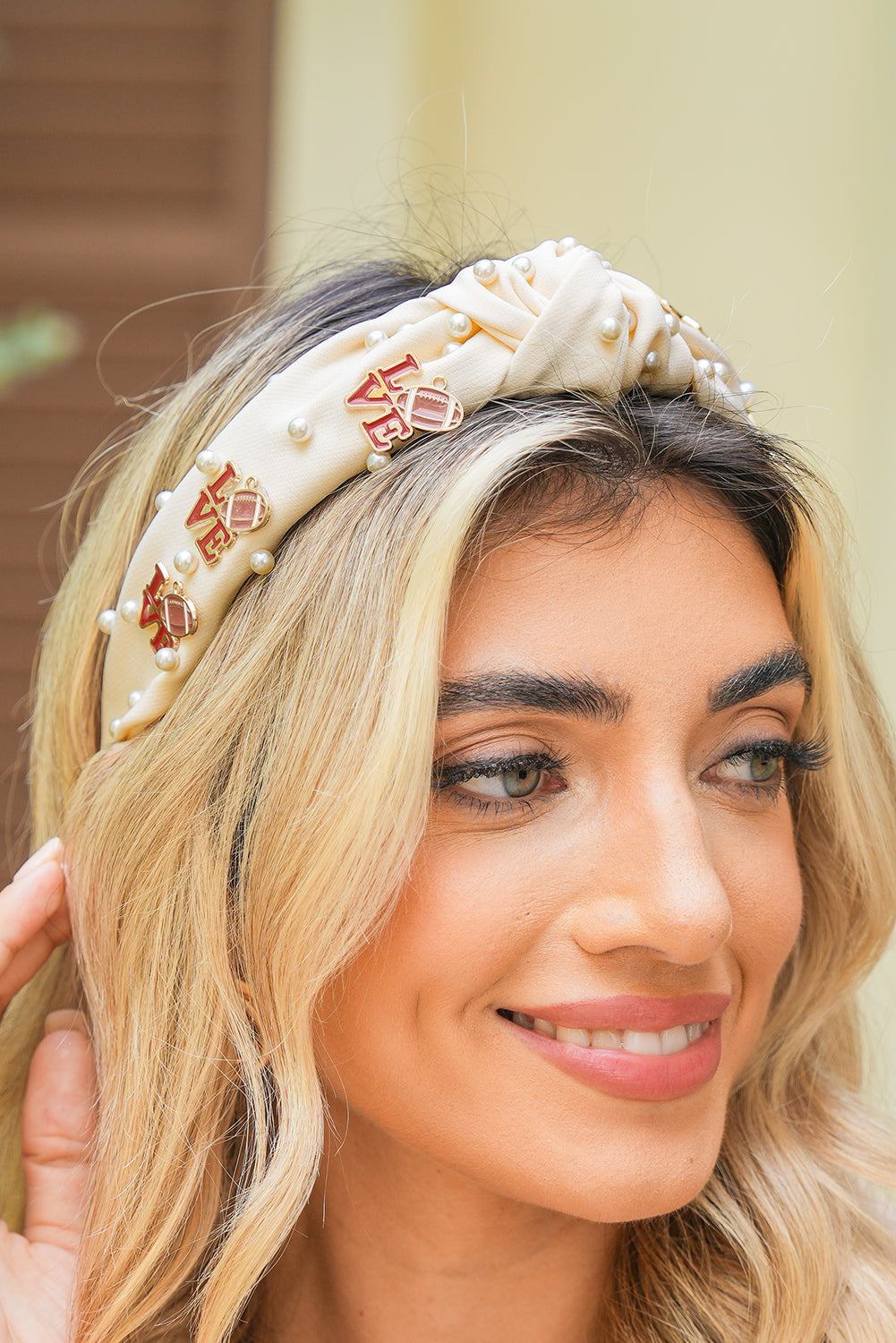 White Game Day Love Pearl Headband 85108936c5dfbe53