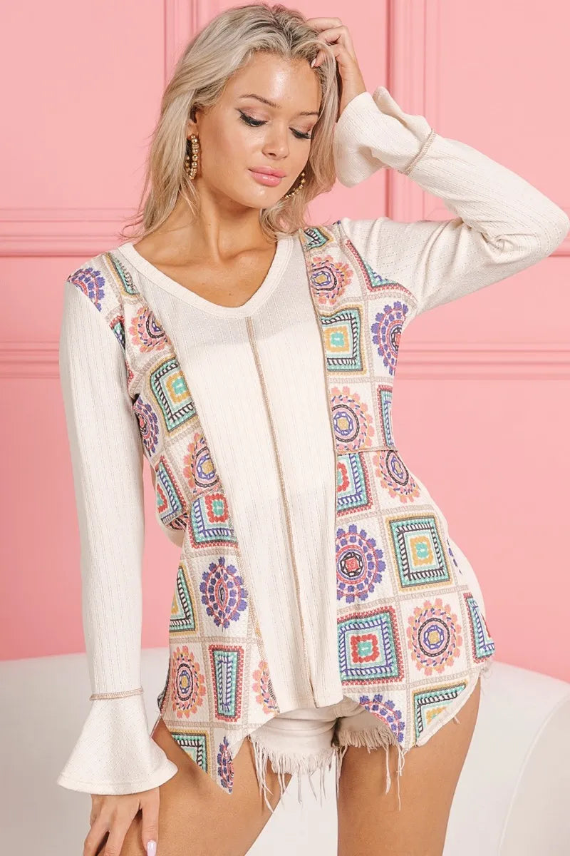 BiBi Granny Square Print Contrast Annie Rib V Neck Top 8550bc46cde84abcbe88113eefced100-Max-Origin