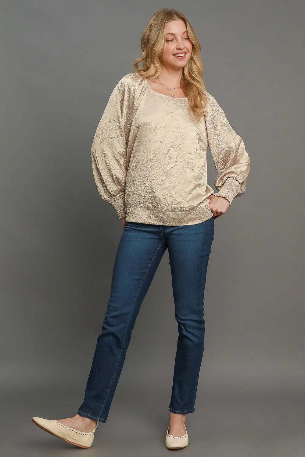 Umgee Wrinkled Round Neck Lantern Sleeve Blouse 856735b5-c797-4f00-8201-e49eb165bfbc-Max