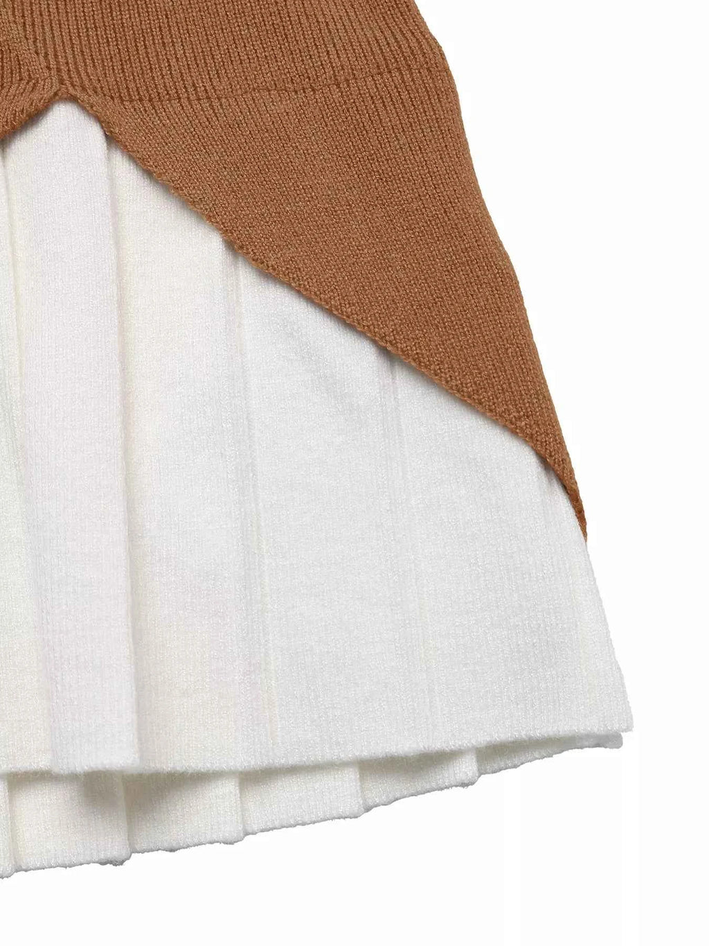 Decor Button Contrast Hem Knit Top