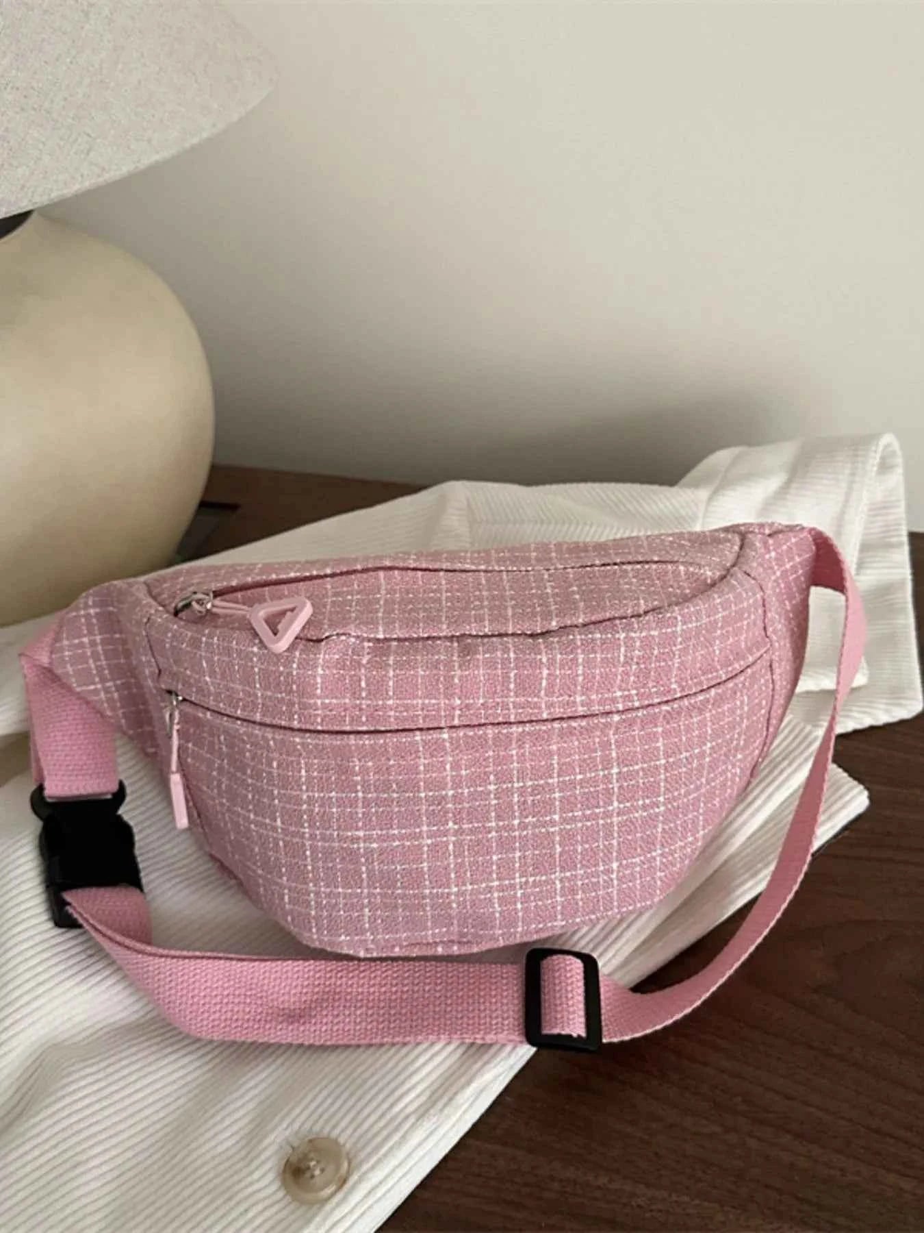 Plaid Pattern Crossbody Bag 8586b128-e7be-4e1c-b3a7-0d53b501d1ce-Max-Origin