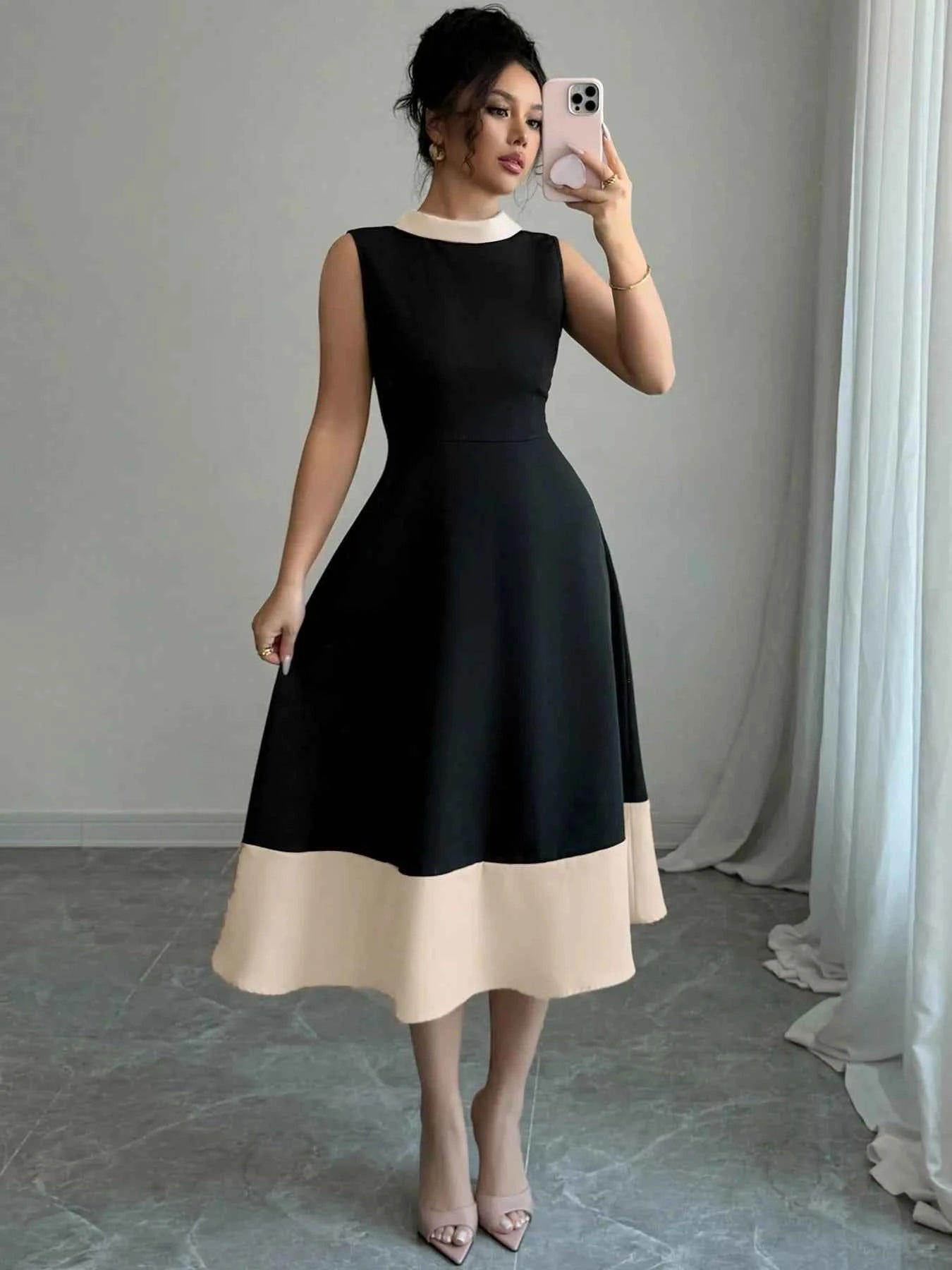 Contrast Trim Sleeveless Midi Dress 861e5f91-c1ae-4aa0-8b0a-c6ccb5c70533-Max-Origin