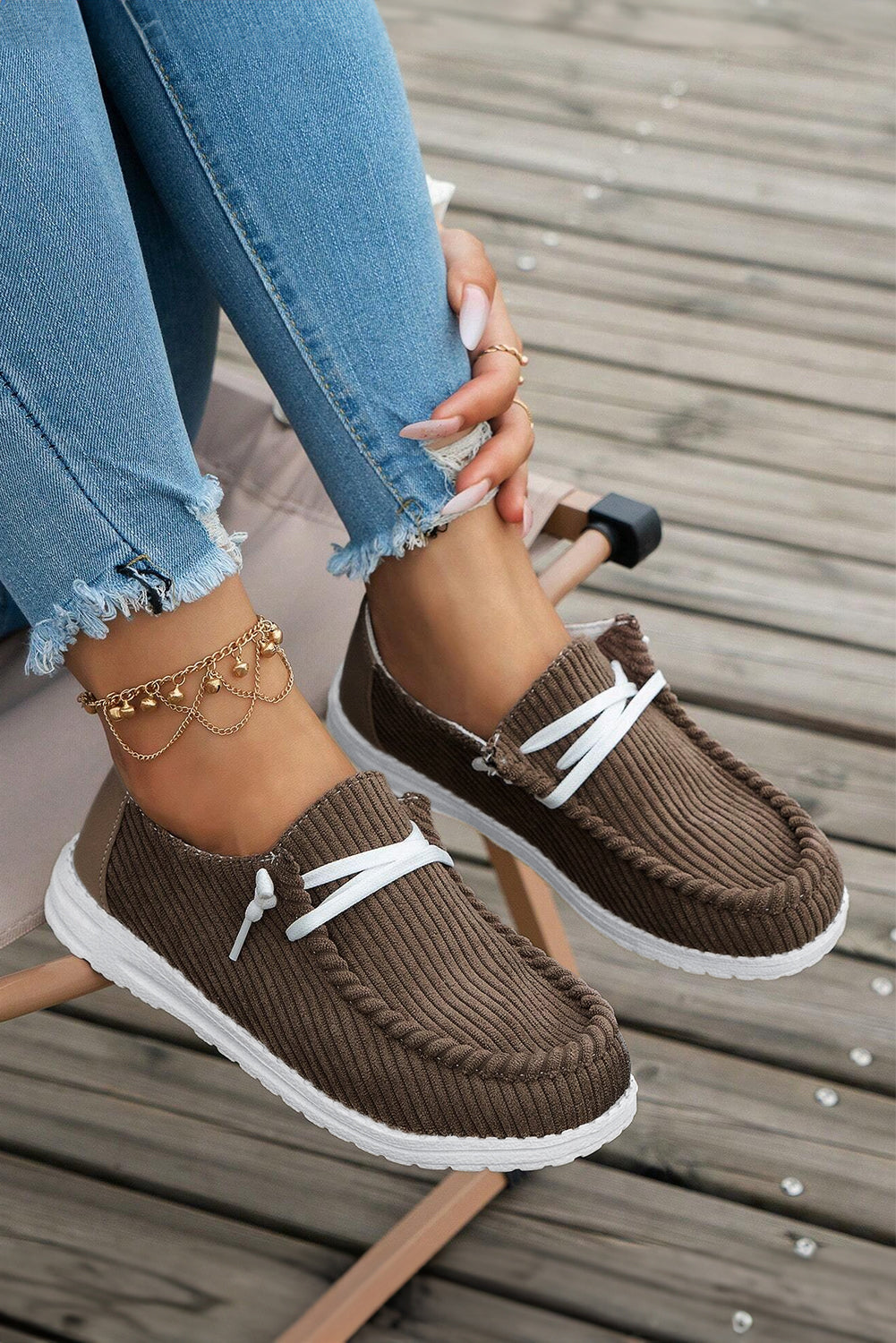 White Solid Ribbed Criss Cross Casual Shoes 8639320c49245d64