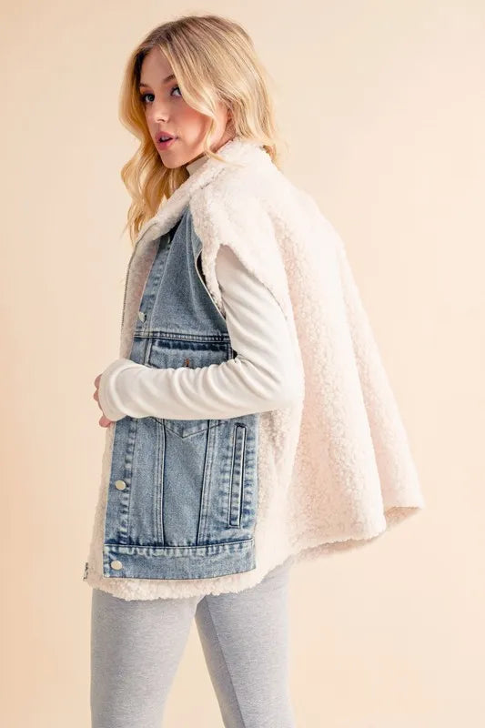 Aemi + Co Fake Two Pieces Denim Patch Sherpa Vest Coat 86656f33-d314-41fb-84c5-6b08a1b694ec-Max