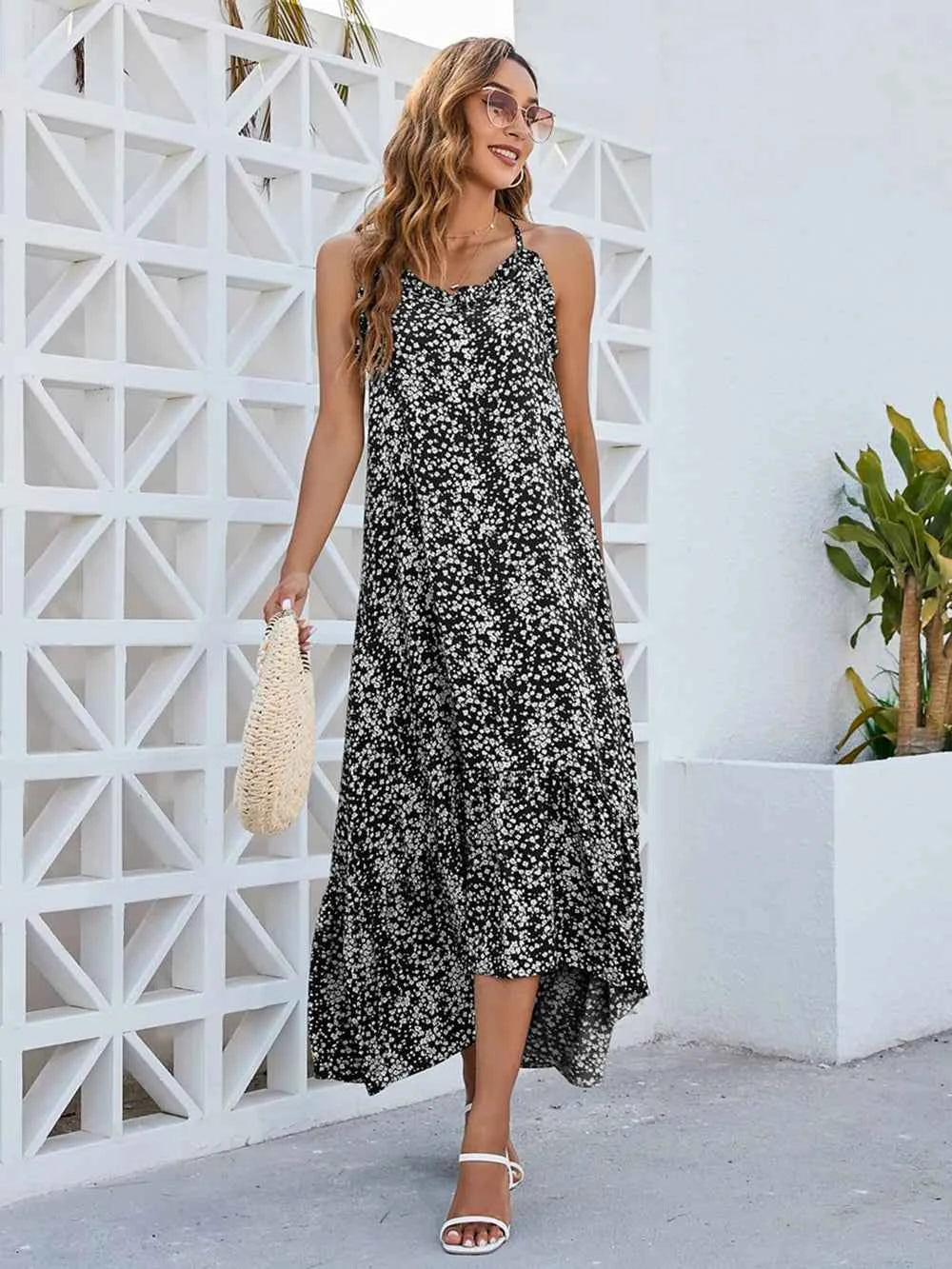 Ditsy Floral Scoop Neck Midi Cami Dress Black 86679ab3-838d-4bd5-be7e-9437e0e6a09d-Max