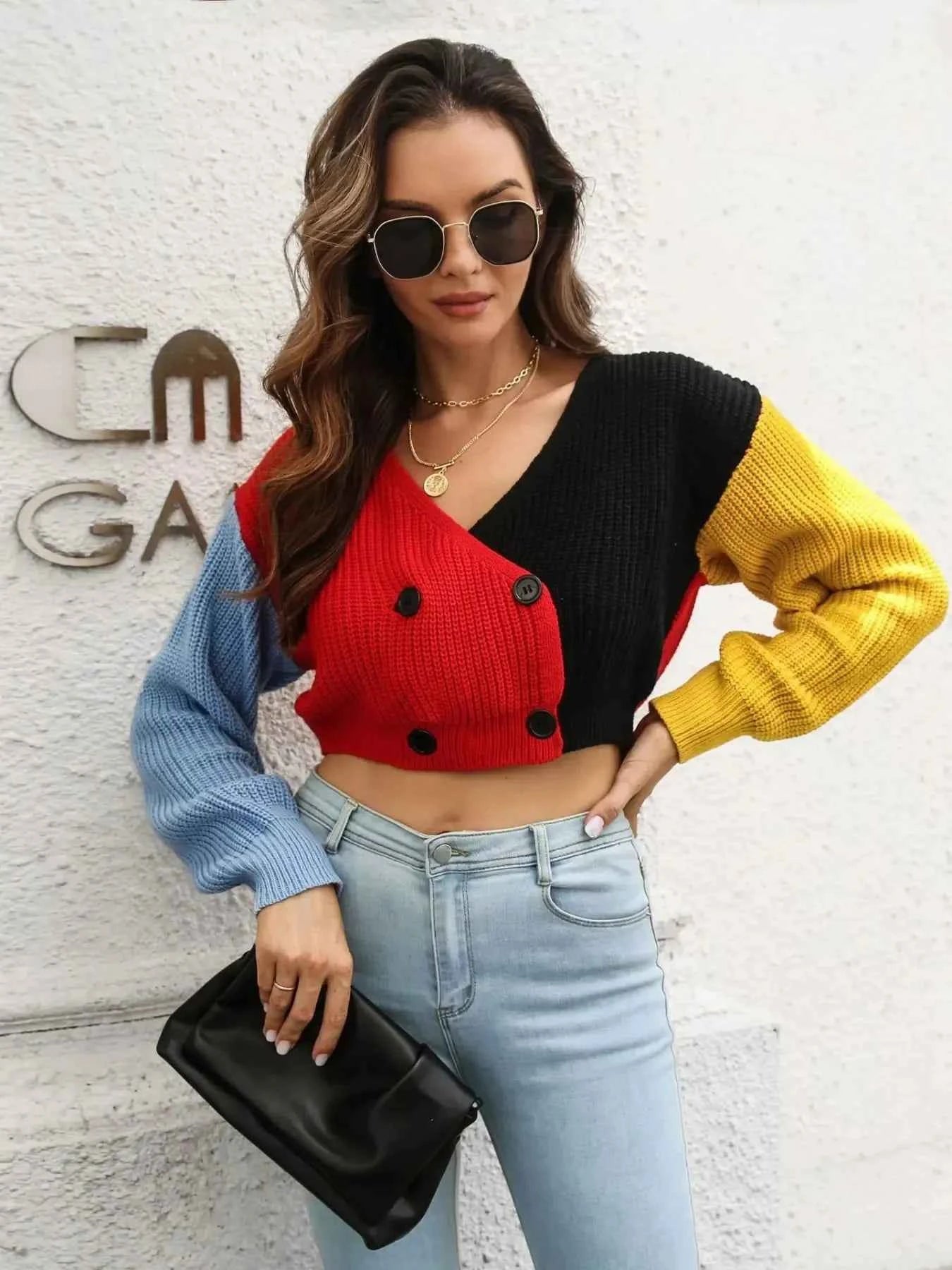 Color Block Cropped Button Front Cardigan Red 86d44269-3ec4-47de-be05-f409a87135c4-Max-Origin