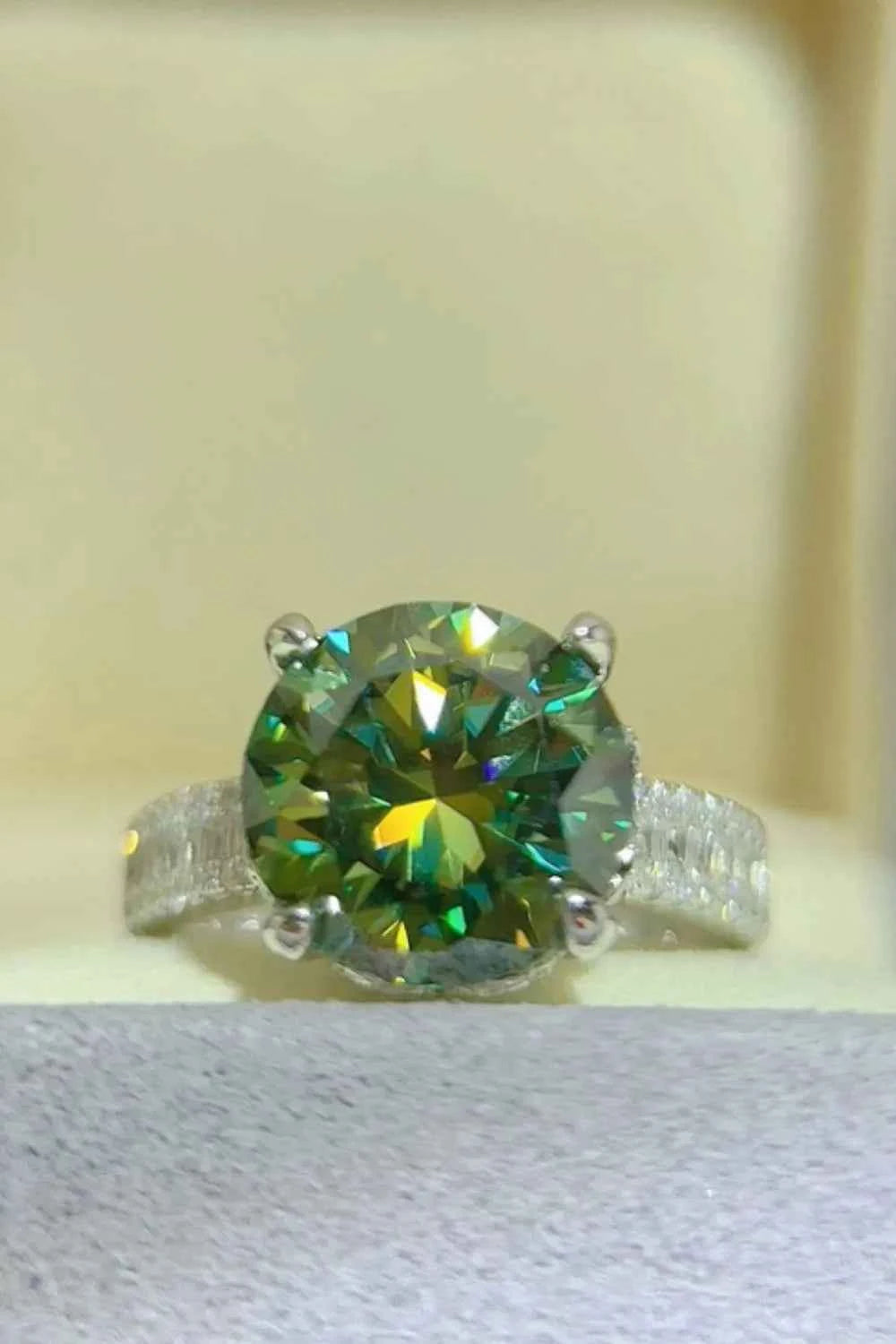 5 Carat Moissanite 925 Sterling Silver Ring 87019790-dbe0-4059-8239-736284a5d532-Max