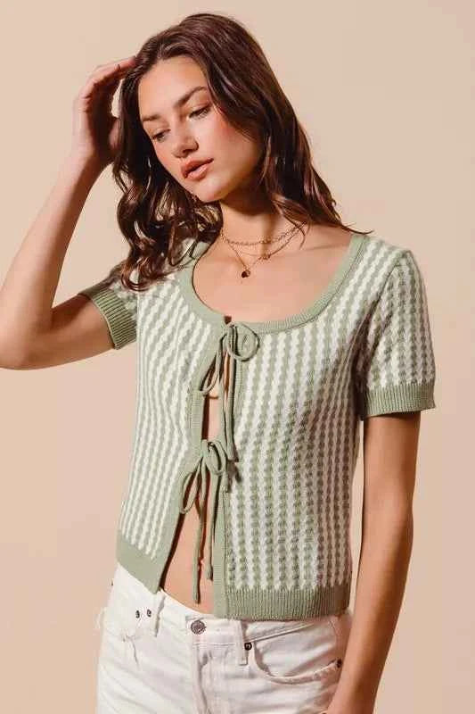 Tie Front Textured Vertical Stripe Knit Cardigan 872f6d0e-9a6f-4729-a963-eed6ecfa2bff-Max-Origin