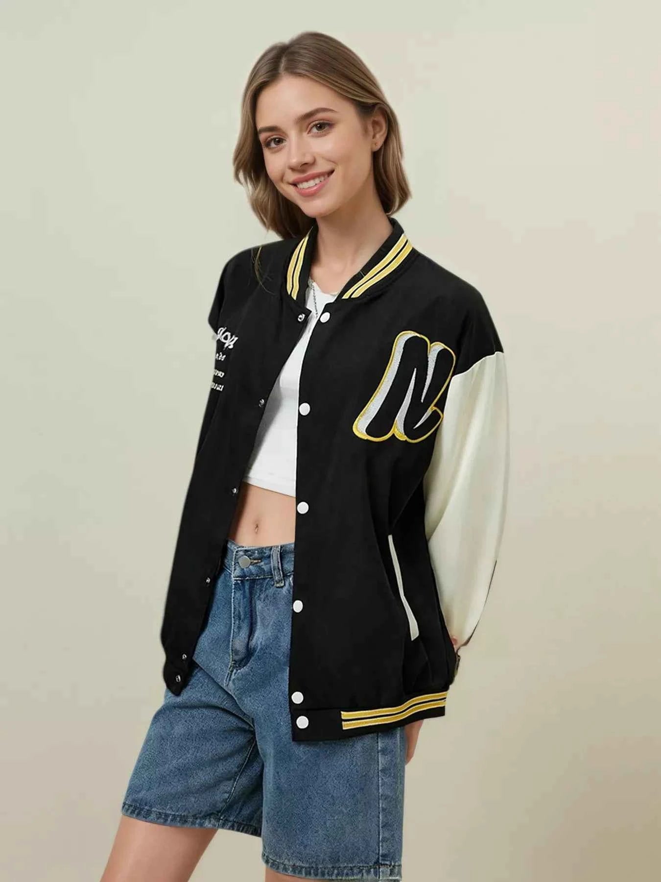 Plus Size Contrast Sleeves Snap Down Jacket Black 8740fff2-1da3-4de0-8f5e-3fcfb0c8e9dc-Max-Origin