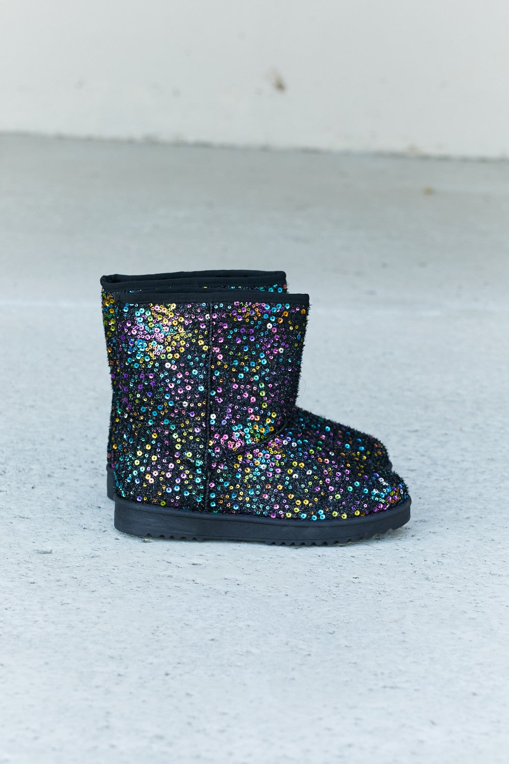 Multicolored Sequin Snow Boots 87e66826e3ec425fa25cae76d7ad3cce-Max