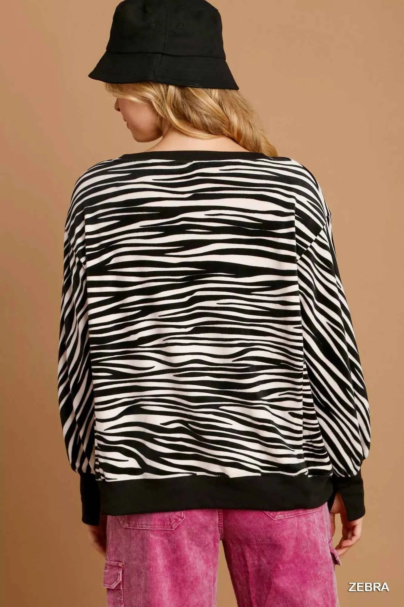 Umgee Zebra Striped Fleece Pullover Sweater Shirt 88093f10-8633-45ac-a7a4-889194a5f3d4-Max-Origin