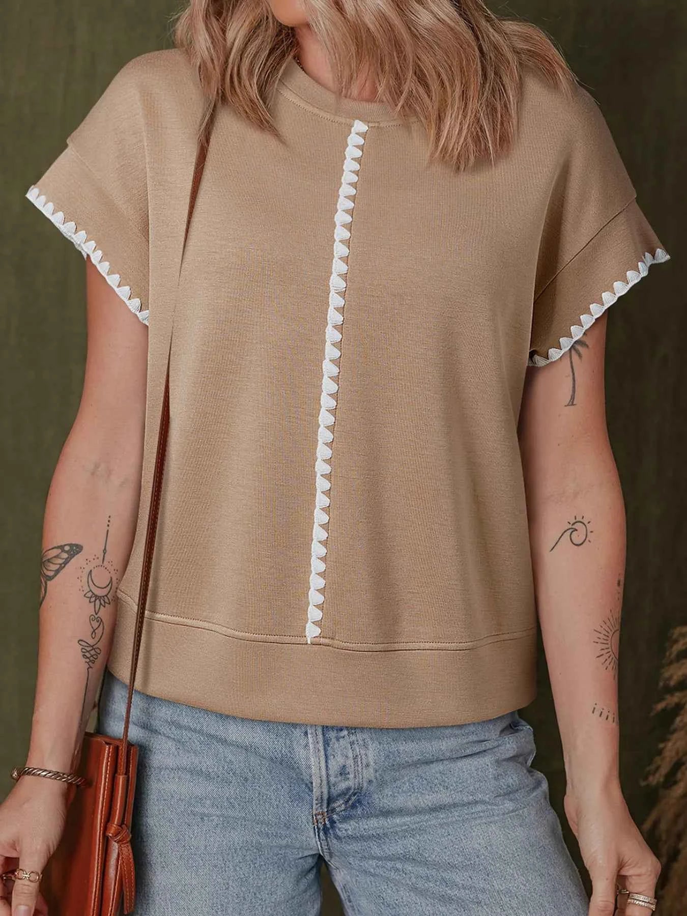 Contrast Trim Short Sleeve T-Shirt Camel 8809cea51c3d4768821d2db8bfda8636-Max-Origin