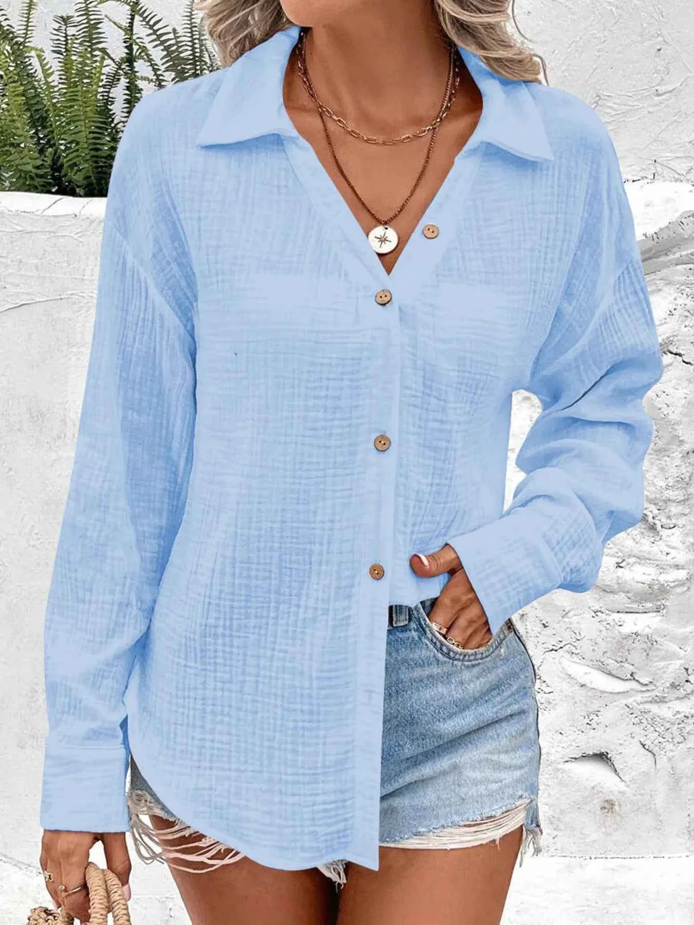 Texture Button Down Side Slit Long Sleeve Shirt 8814c6922b3c495c90e160a5e3b39938-Max-Origin_2c50ba8a-386a-460c-a866-e3d8fbc65991