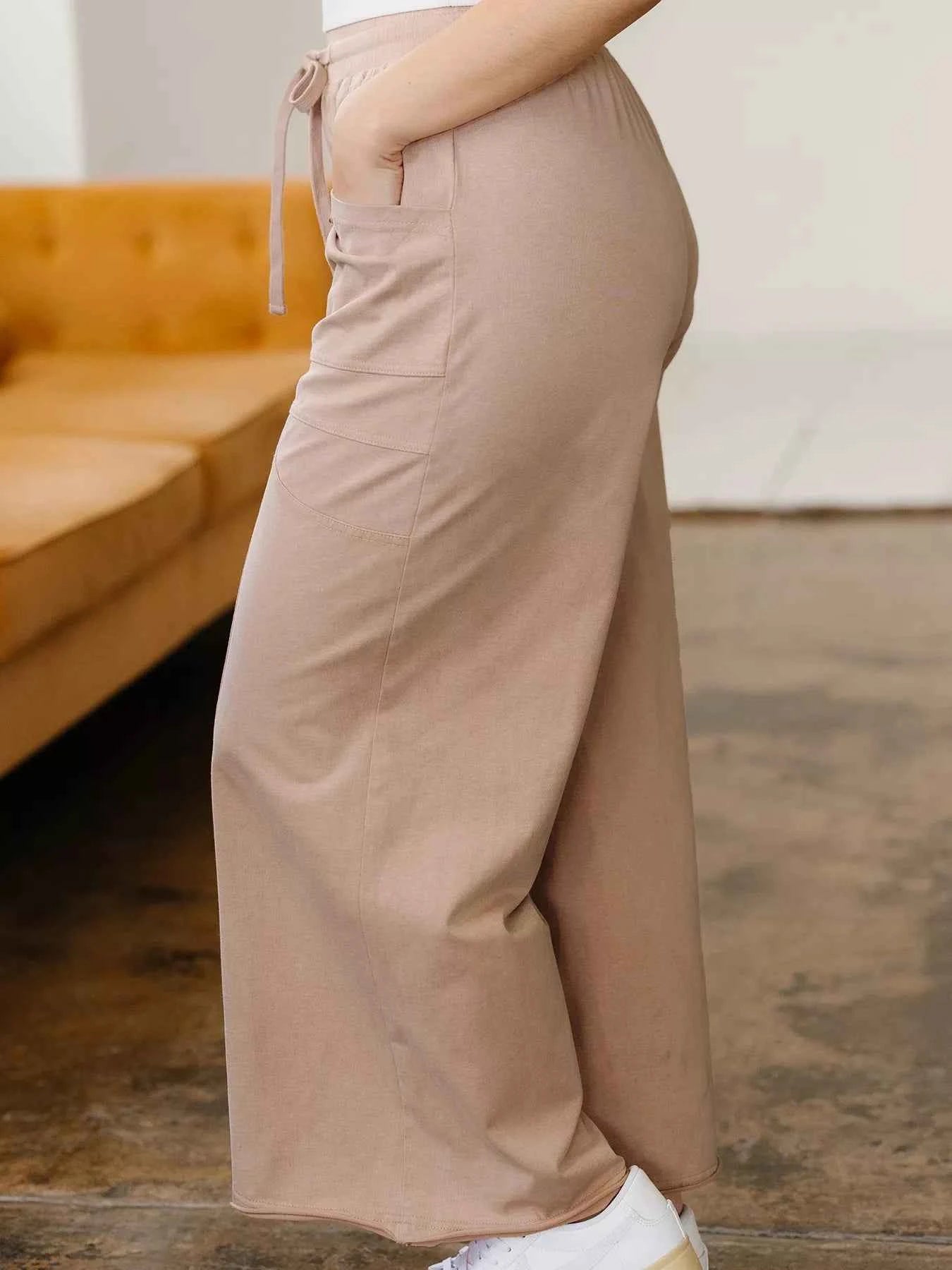 Solid Color Mineral Wash Piping Trim Pocketed Wide Leg Pants 88503c17f45d41a3818833e352f1805b-Max-Origin