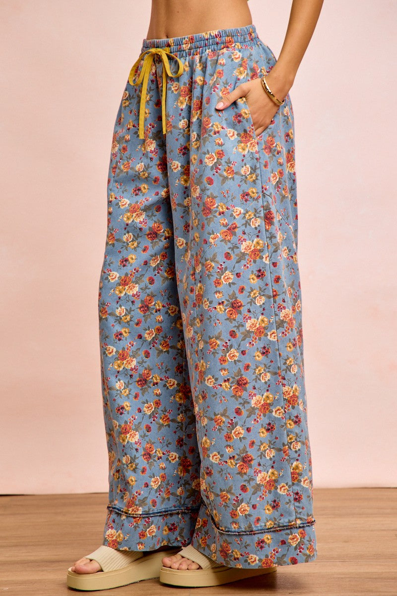 BiBi Floral Printed Drawstring Wide Pants 8854288bc647432f9eae1ba8655ff081-Max